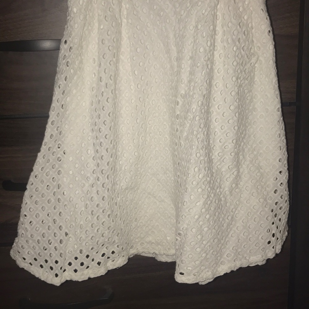 White eyelet dress - Picture 3 of 4